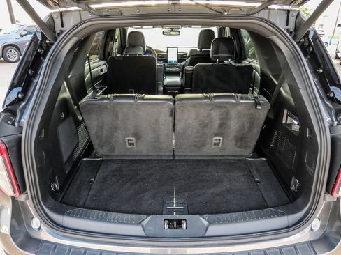 Used 2020 Ford Explorer ST w/ Premium Technology Package AWD/4WD image 13