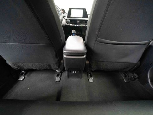 Certified 2024 Toyota Prius LE image 23