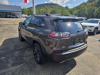 Used 2021 Jeep Cherokee Latitude Lux 80th Anniv w/ Quick Order Package 26U 80TH AWD/4WD video 3