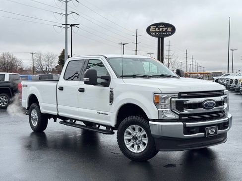 Used 2022 Ford F350 XLT image 3