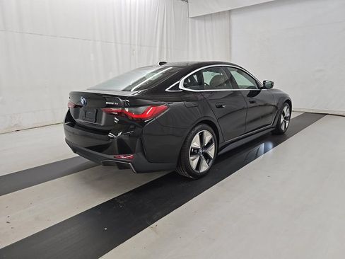 Used 2023 BMW i4 eDrive35 RWD image 2