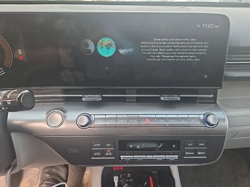 Used 2025 Hyundai Kona SEL image 22