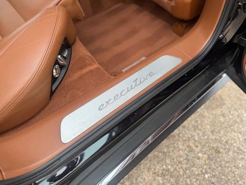 Used 2021 Porsche Panamera 4S Executive w/ Premium Package image 33