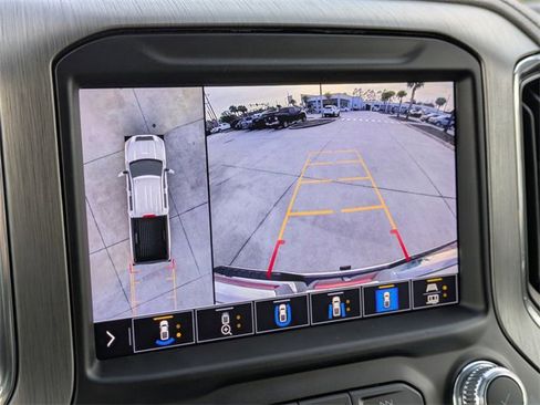 Used 2023 GMC Sierra 2500 Denali w/ Denali Ultimate Package image 23