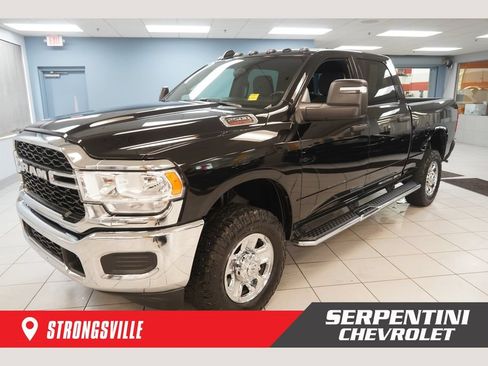 Used 2023 RAM 2500 Tradesman AWD/4WD image 1