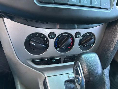 Used 2014 Ford Focus SE image 26