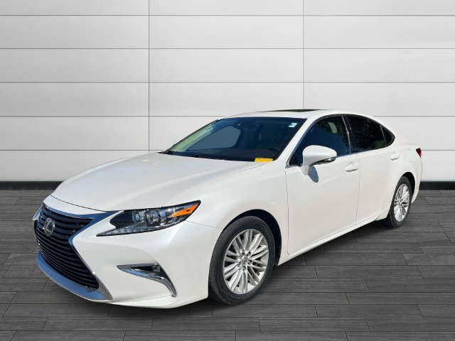 Used 2017 Lexus ES 350 w/ Accessory Package 2 FWD image 6