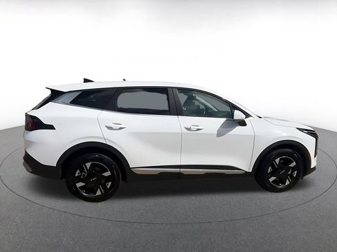 Used 2026 Kia Sportage LX FWD image 15