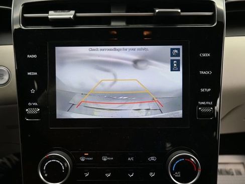 Used 2023 Hyundai Tucson SEL w/ Winter Package AWD/4WD image 17