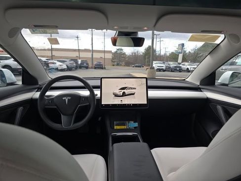 Used 2023 Tesla Model 3 Long Range image 11