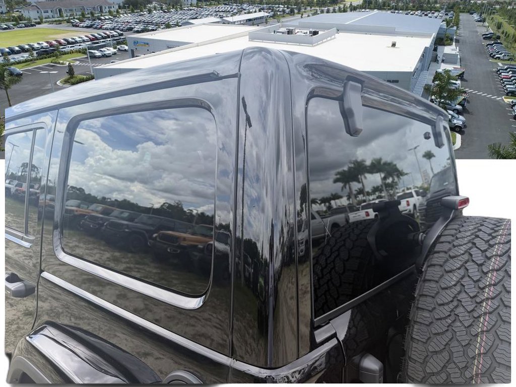 New 2027 Jeep Wrangler Unlimited Sahara AWD/4WD image 40