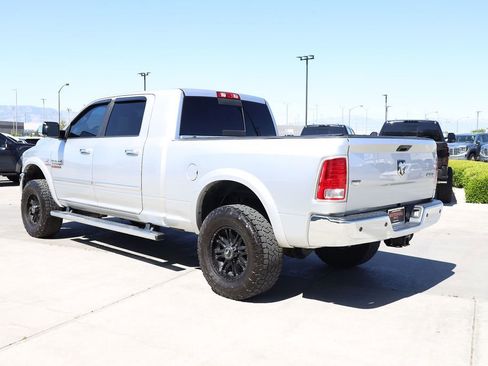 Used 2013 RAM 3500 Laramie AWD/4WD image 4