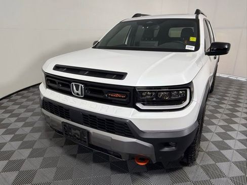 Used 2026 Honda Passport TrailSport image 3