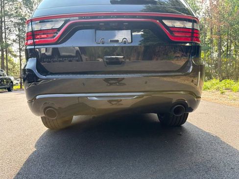 Used 2023 Dodge Durango R/T RWD image 7