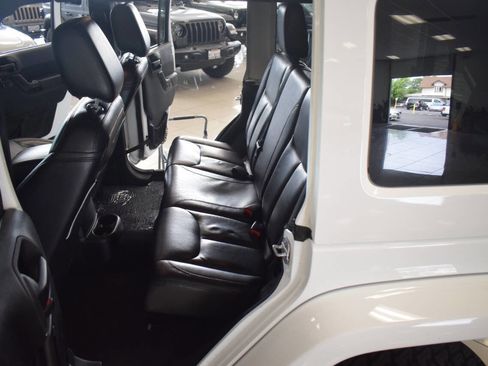 Used 2014 Jeep Wrangler Unlimited Sahara AWD/4WD image 68