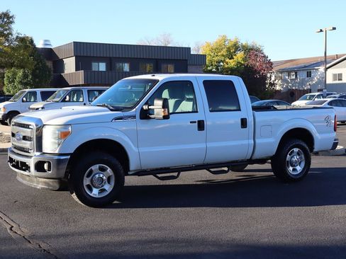 Used 2015 Ford F250 XLT w/ FX4 Off-Road Package image 10