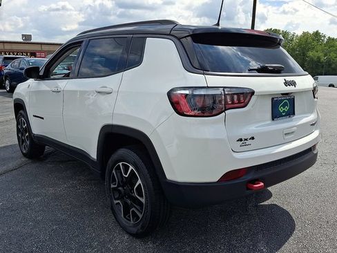 Used 2020 Jeep Compass Trailhawk w/ Cold Weather Group AWD/4WD image 4