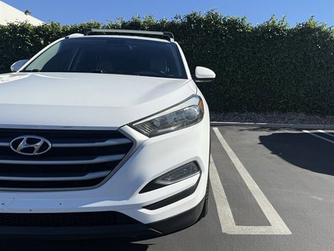 Used 2017 Hyundai Tucson SE image 7