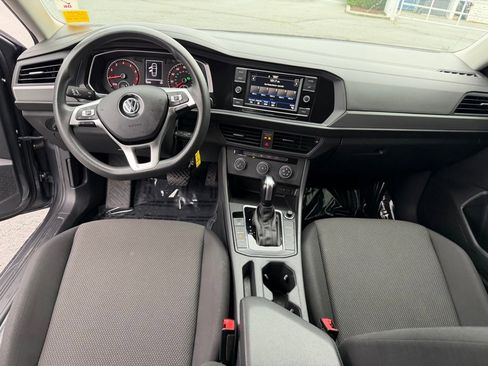 Used 2020 Volkswagen Jetta S image 14