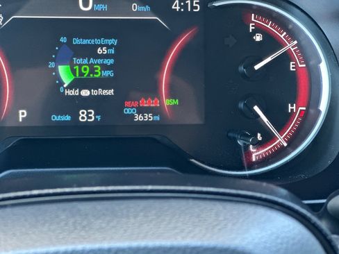 Used 2025 Toyota RAV4 XLE image 26