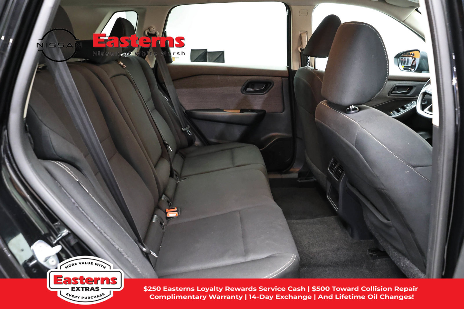 Used 2023 Nissan Rogue S AWD/4WD image 23