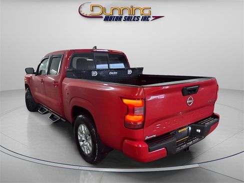 Used 2022 Nissan Frontier SV w/ Technology Package image 2