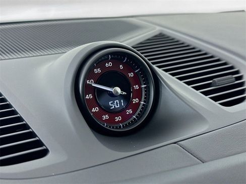 New 2026 Porsche Cayenne GTS image 17