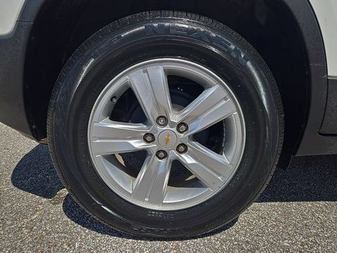 Used 2015 Chevrolet Trax LT w/ LT Plus Package FWD image 27