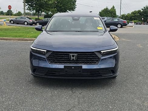 Used 2024 Honda Accord EX image 17