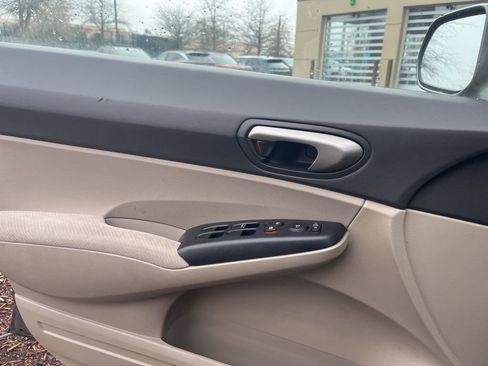 Used 2011 Honda Civic LX image 7