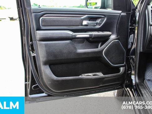 Used 2025 RAM 1500 Laramie AWD/4WD image 32