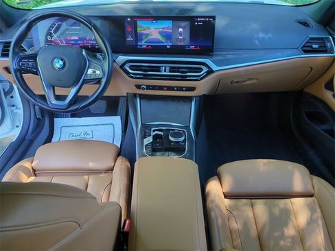 Used 2024 BMW 430i Convertible image 23