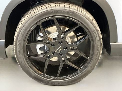Used 2025 Honda Pilot Black Edition image 34