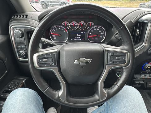 Used 2019 Chevrolet Silverado 1500 RST AWD/4WD image 11