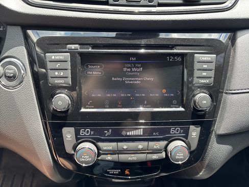 Used 2019 Nissan Rogue SV AWD/4WD image 20