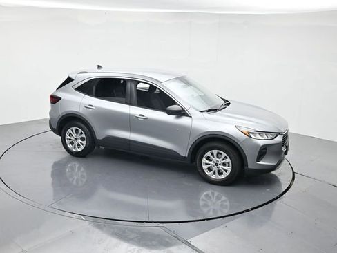 Certified 2024 Ford Escape Active image 40