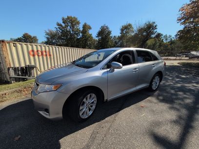 Used 2015 Toyota Venza LE