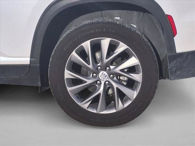 Used 2025 Buick Enclave Preferred FWD image 7
