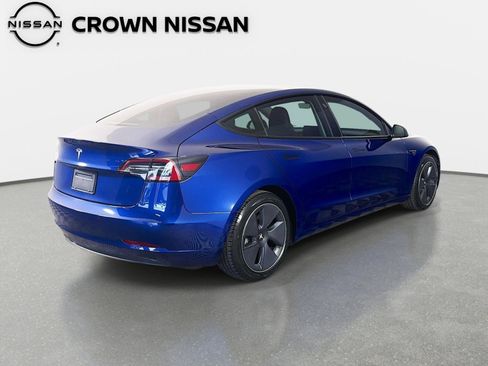 Used 2021 Tesla Model 3 Standard Range Plus RWD image 5