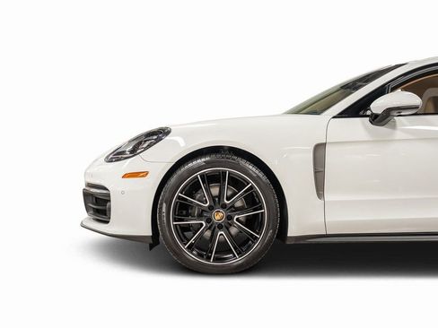 Used 2023 Porsche Panamera Platinum Edition image 16