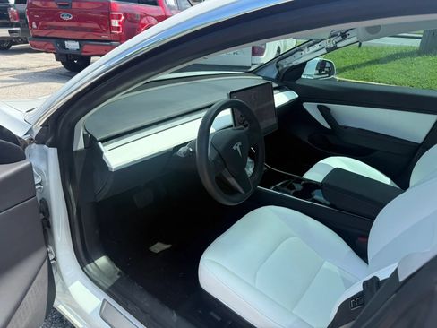 Used 2020 Tesla Model 3 Long Range AWD/4WD image 8