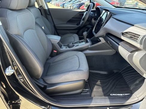 Certified 2024 Subaru Crosstrek 2.0i Premium w/ Crosstrek Mirror Package AWD/4WD image 15