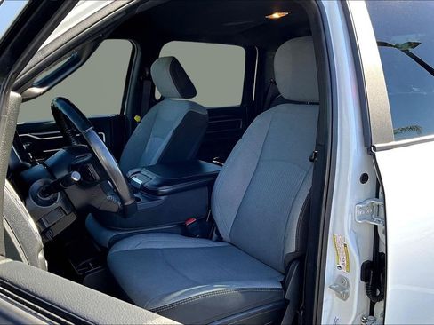 Used 2024 RAM 2500 Big Horn image 21