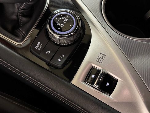 Used 2017 INFINITI Q60 3.0t w/ Premium Plus Package 3.0T image 44