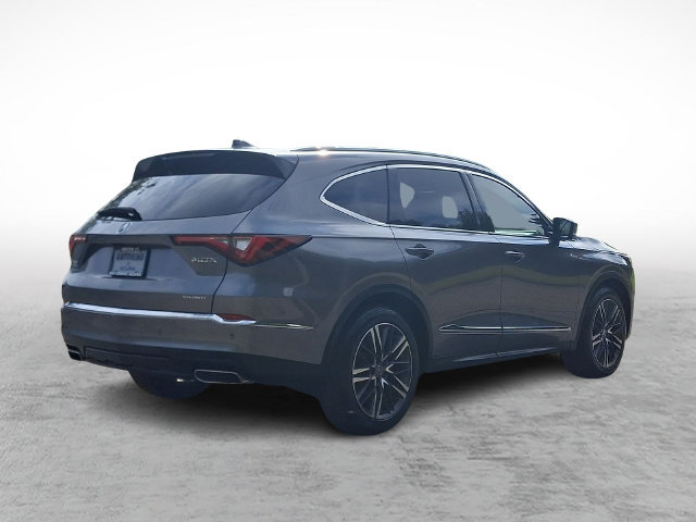 Used 2023 Acura MDX w/ Advance Package AWD/4WD image 4