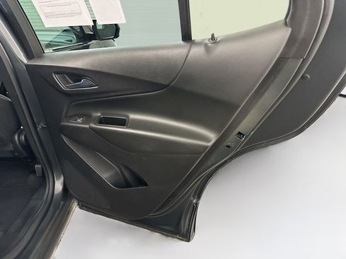 Used 2020 Chevrolet Equinox LT AWD/4WD image 31