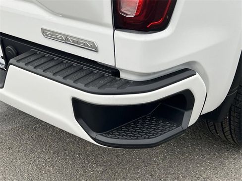 New 2026 GMC Sierra 1500 Elevation image 30