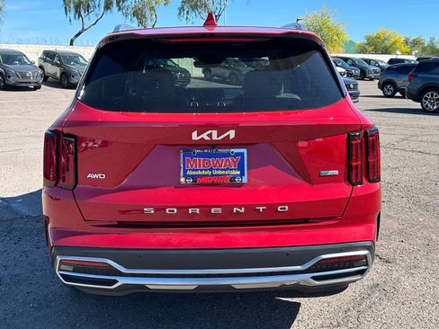 Used 2022 Kia Sorento SX Prestige w/ Panoramic Sunroof Package image 6