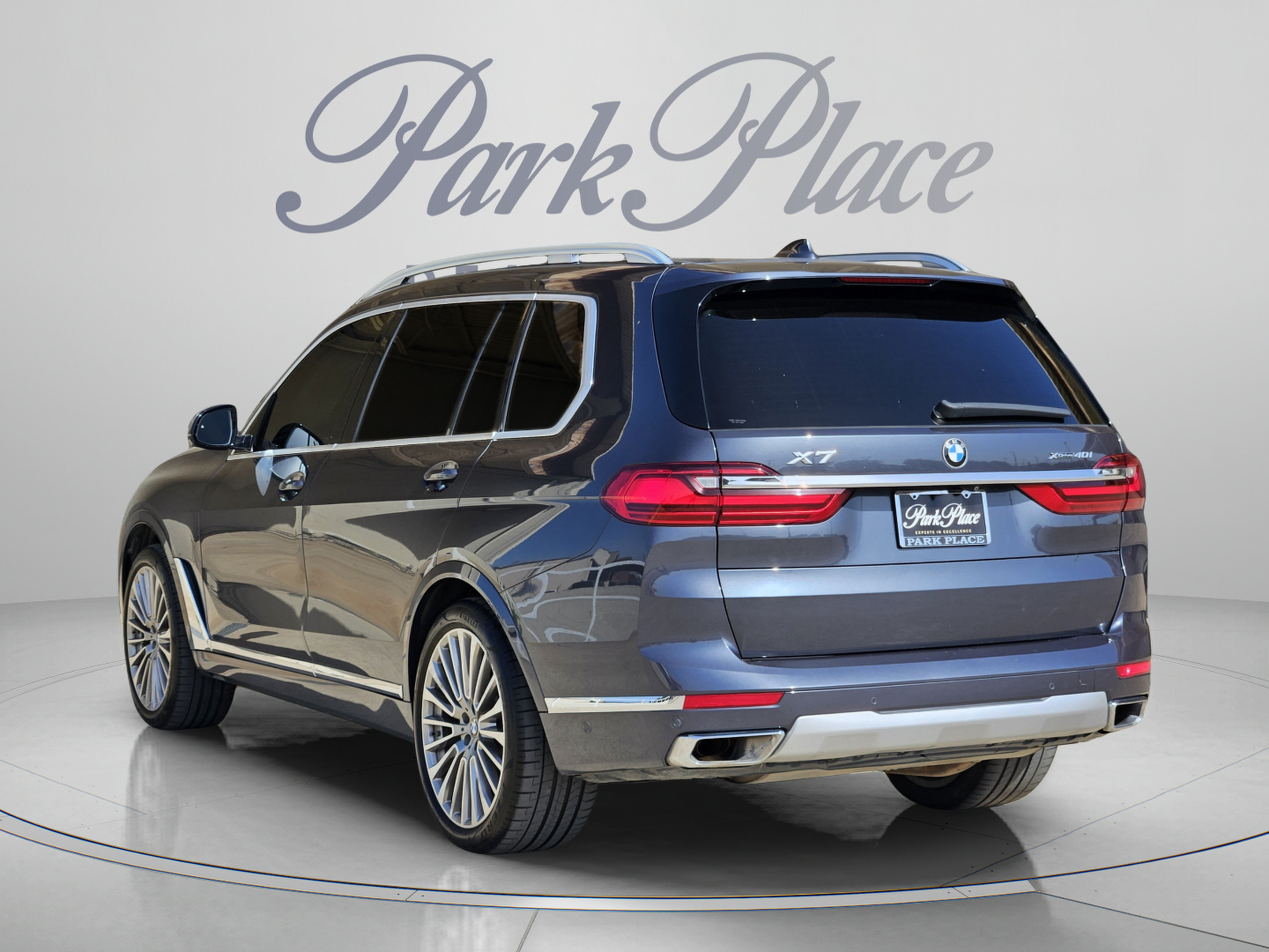 Used 2019 BMW X7 xDrive40i w/ Premium Package AWD/4WD image 3