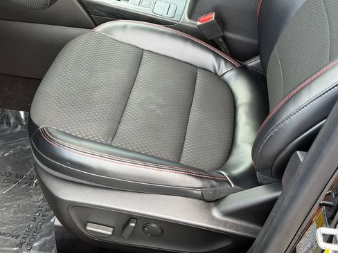 Used 2023 Ford Escape ST-Line Select AWD/4WD image 24